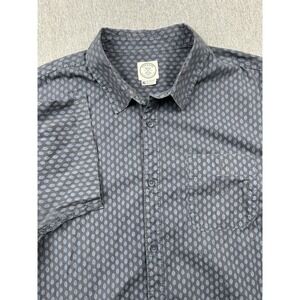 Voyager Short Sleeve Shirt Men's XL‎ Blue Geometric Pattern Button Up